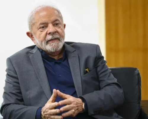 Lula Critica Mercado Financeiro e Defende Ajuste Fiscal com Prioridade Social